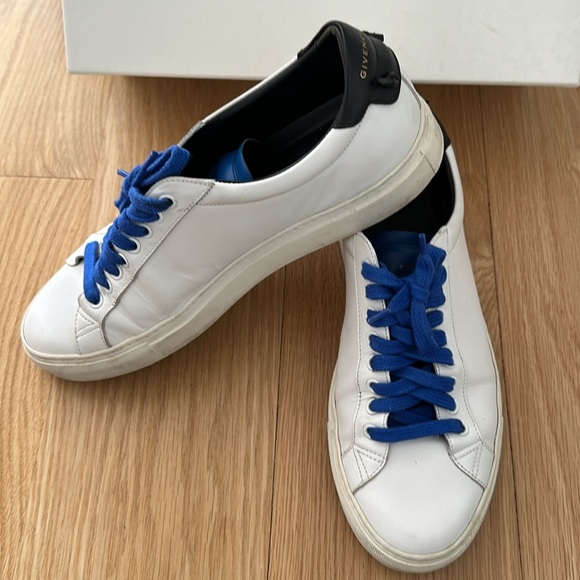 Givenchy urban street men’s sneakers - Picture 2 of 5